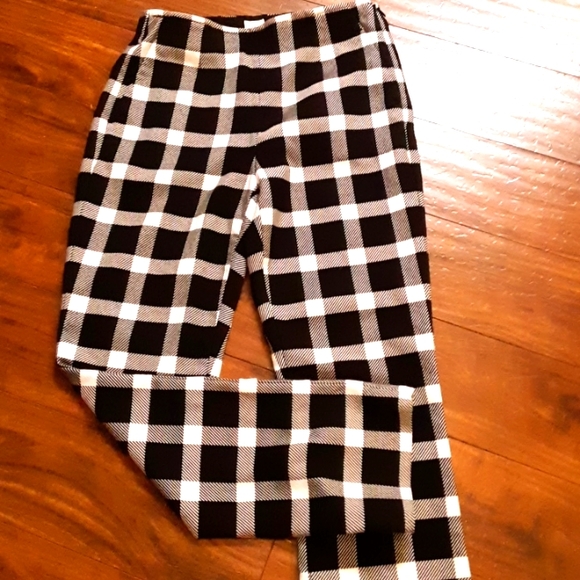 GAP Pants - Gap sz 0 flare crop pants
